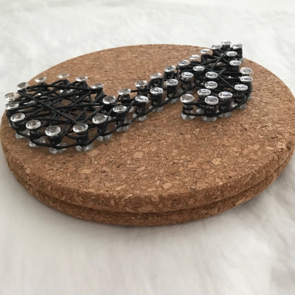 Handmade Eight Music Note Art Decor Round Black Brown Tan 7" Diameter - Picture 9 of 15